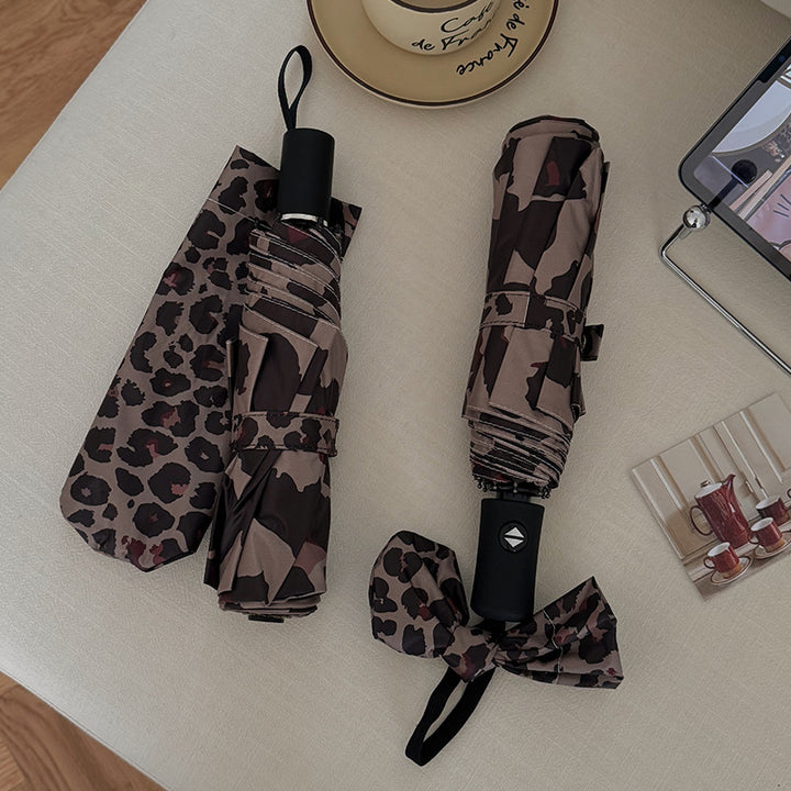 Dame sammenleggbar paraply i moderne leopardmønster Luvikno