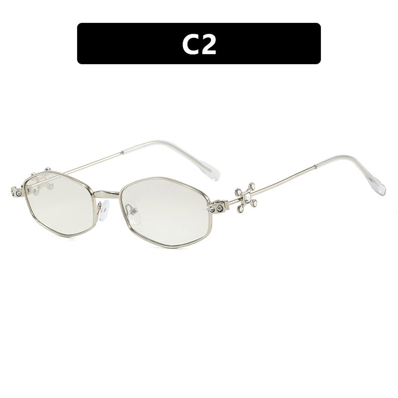Dame solbrille med elegante akenter og UV-beskyttelse Luvikno