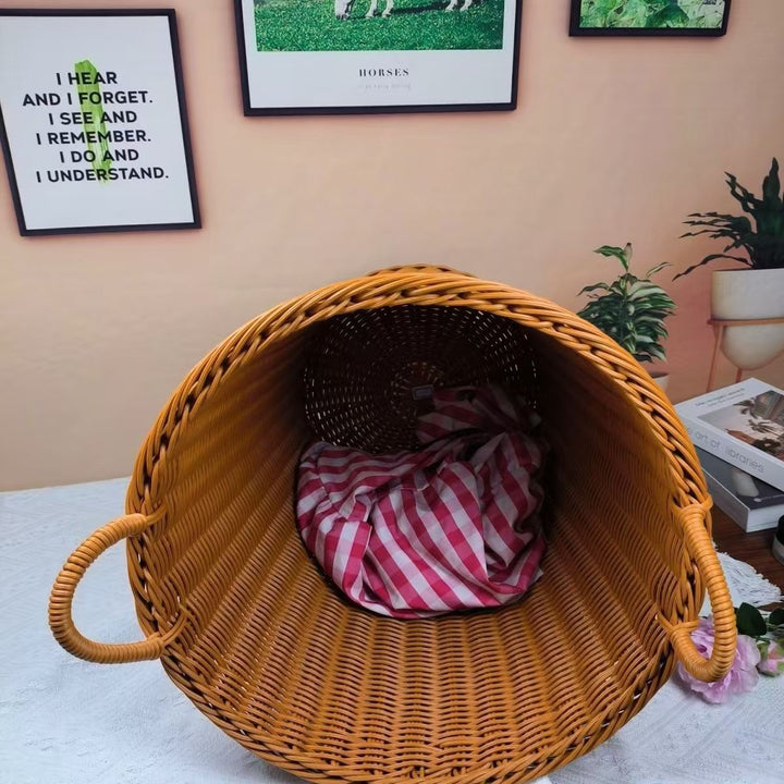 Unisex Robuster Oppbevaringskurv laget av flettet Rattan Luvikno