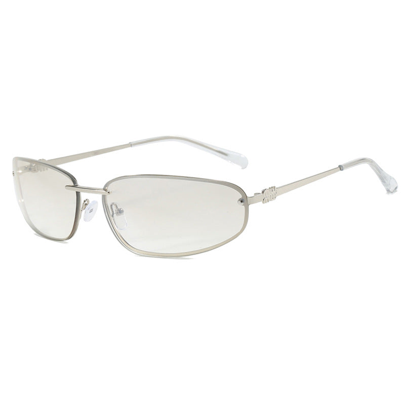 Damer moterik solbrille med innovativt design og komfortabel passform Luvikno