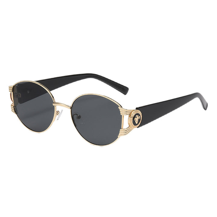 Dame elegant solbrille med luksuriøs metallramme og speilte glass Luvikno