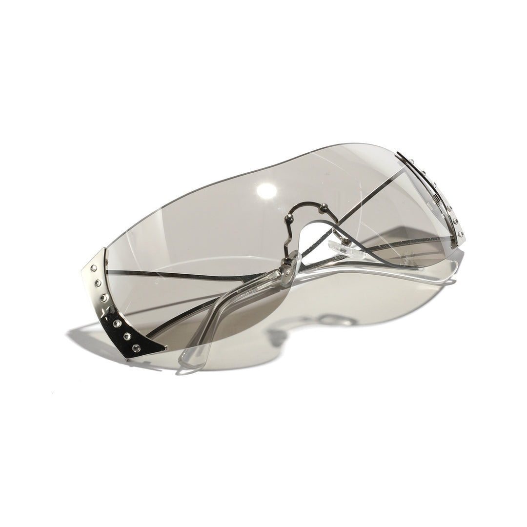 Dame futuristisk solbrille med stilfull ramme og høygradig UV-beskyttelse Luvikno