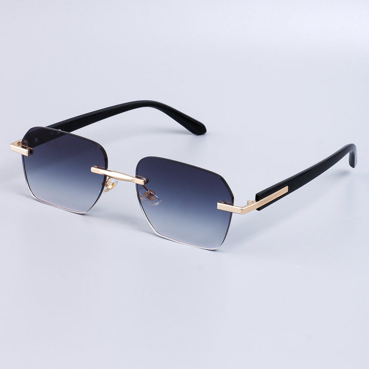 Dame mode solbrille med elegant metallramme og robuste glass Luvikno