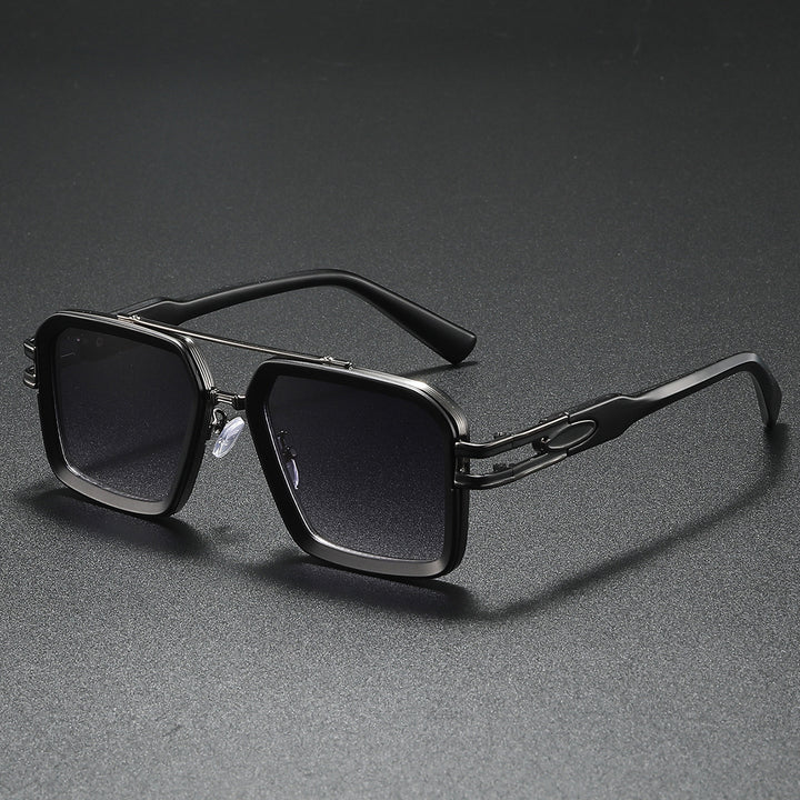 Dame moteriktig solbrille i moderne kantet design Luvikno