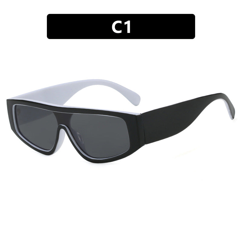 Damen moteriktig sports solbrille med innovativt design og bred ramme Luvikno