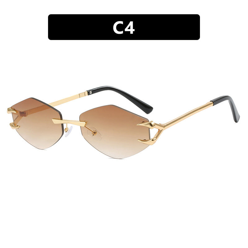 Damer geometrisk designer-solbrille med fremragende metallramme Luvikno
