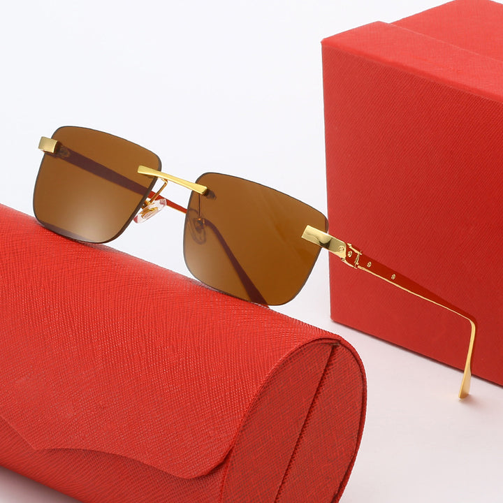 Dame moteriktig halvrandsbrille med elegant metallramme Luvikno