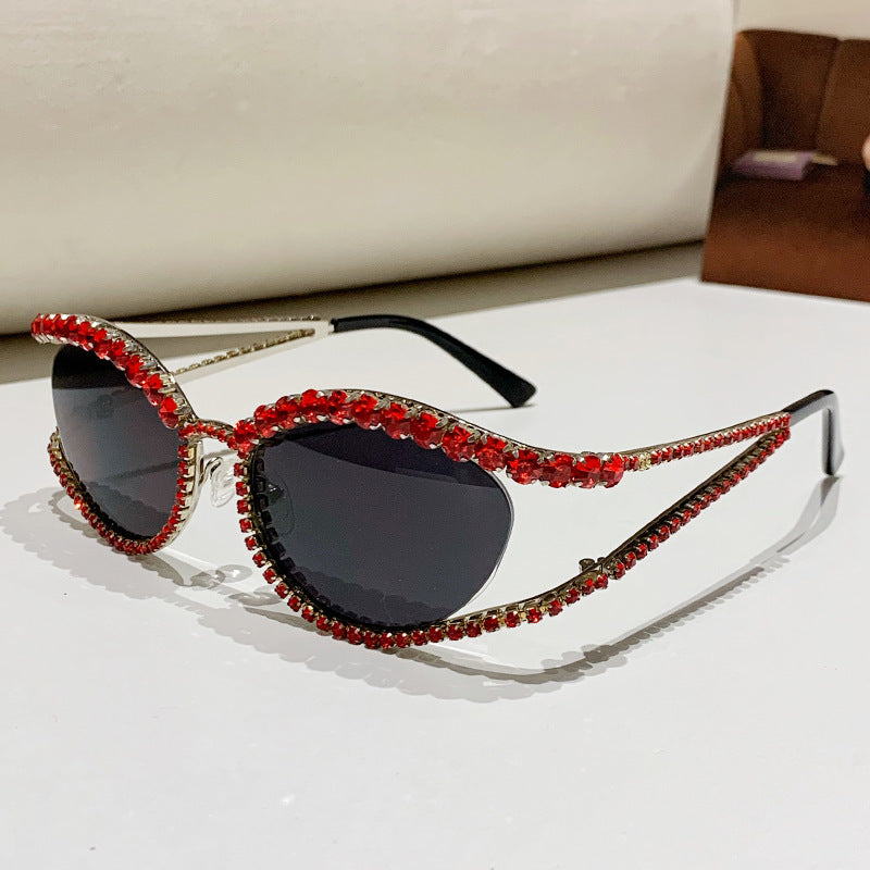 Dame Glamorøs solbrille med glitrende krystallakenter Luvikno