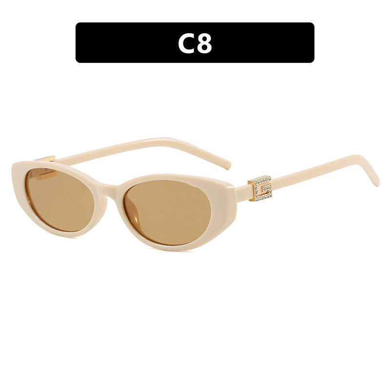 Damer cat-eye solbrille med elegant metallramme og beskyttende UV-filter Luvikno