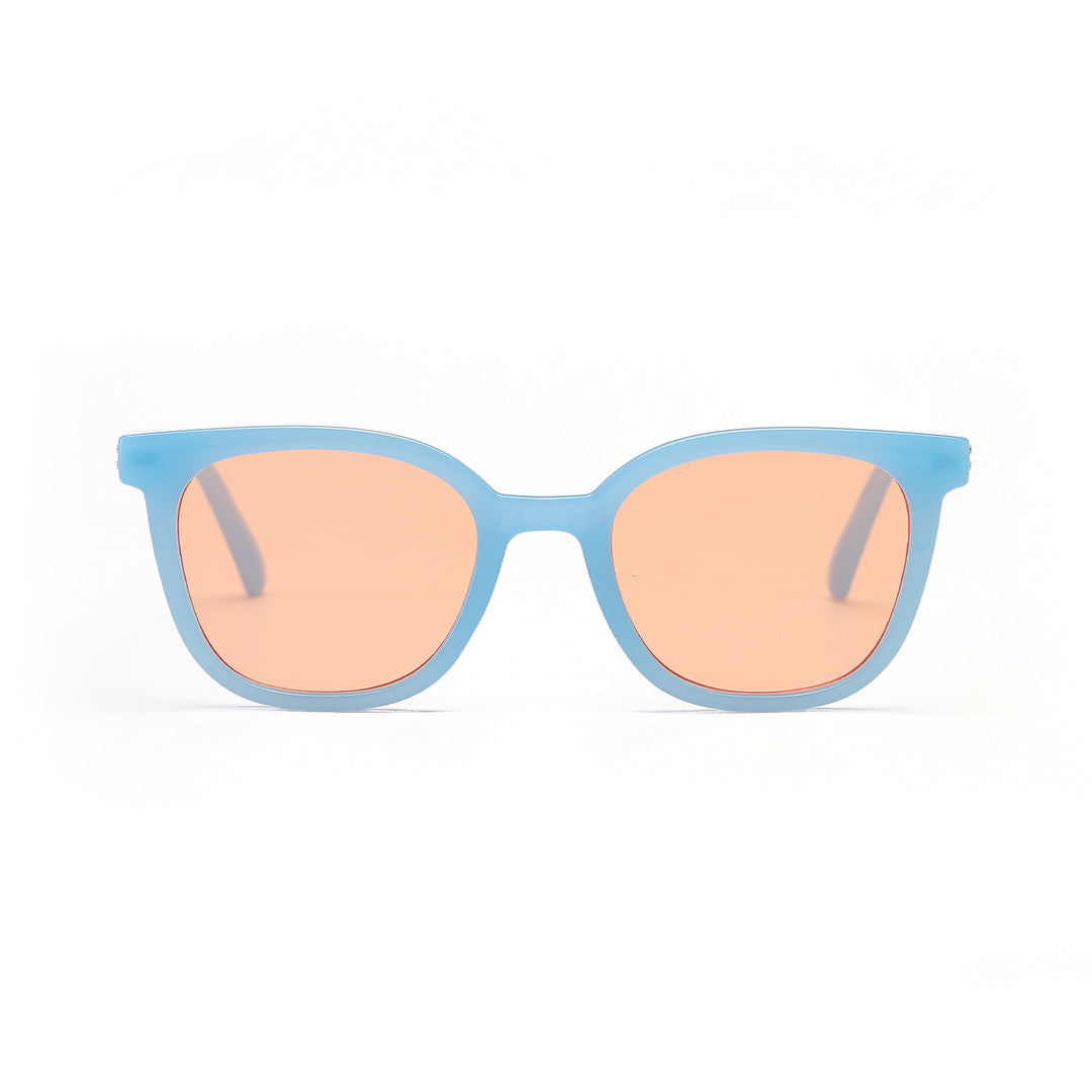 Dame moteriktig solbrille med moderne plastinnfatning Luvikno