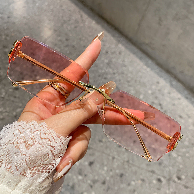 Dame elegant firkantet solbrille med stilfullt skjellmønster og UV-beskyttelse Luvikno