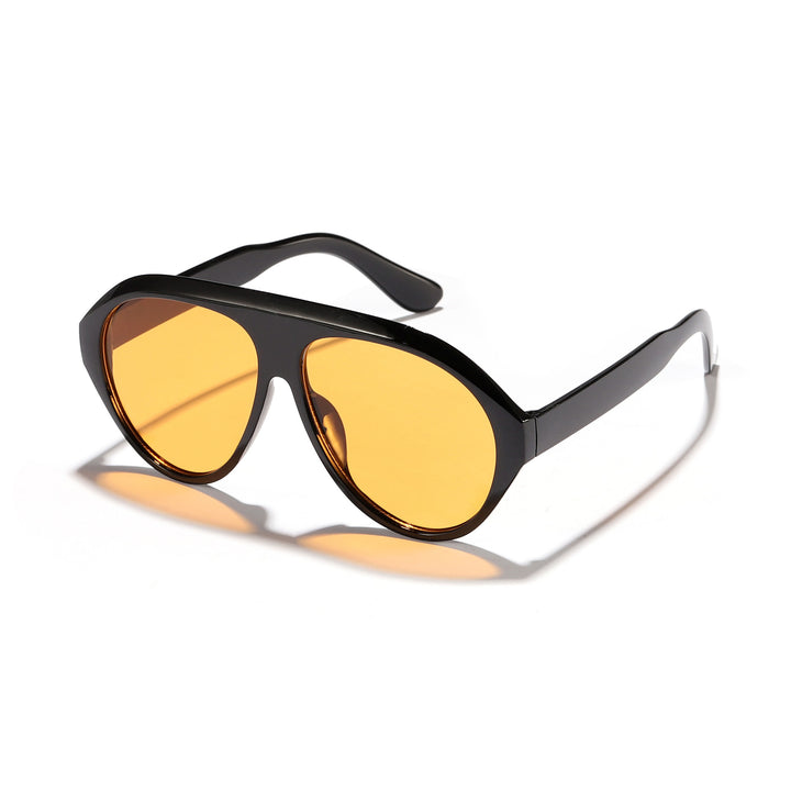 Dame solbrille med markant design og innovativ ramme Luvikno