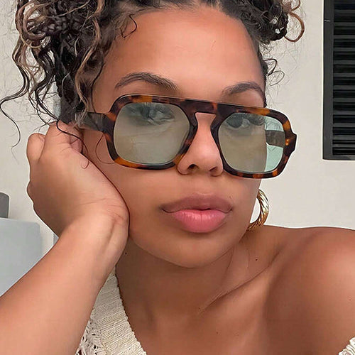 Dame moteriktig solbrille i moderne retro-stil Luvikno