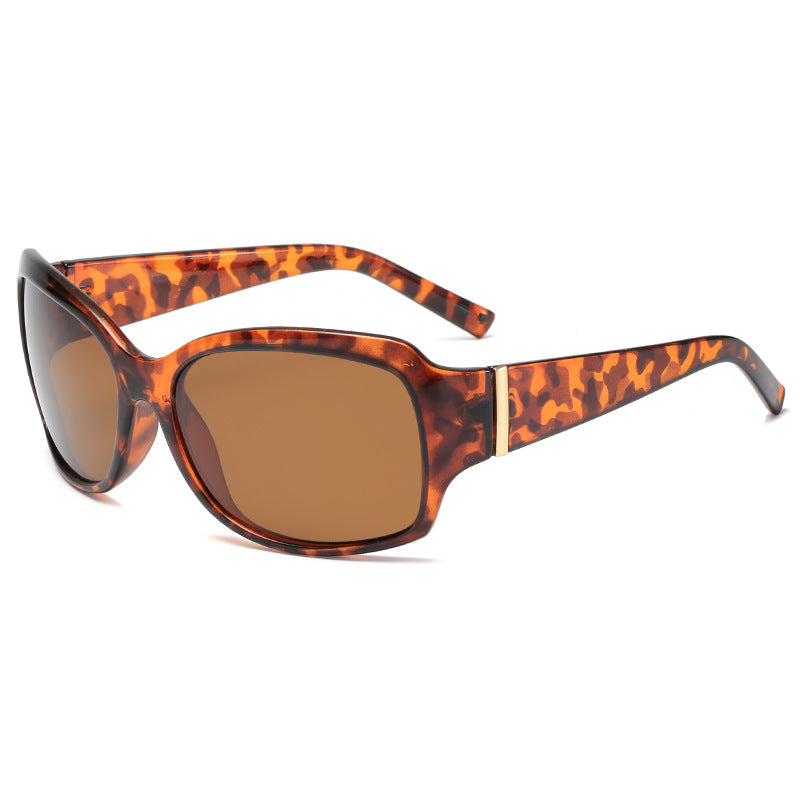 Dame stilfull oversized solbrille med elegant mønster Luvikno