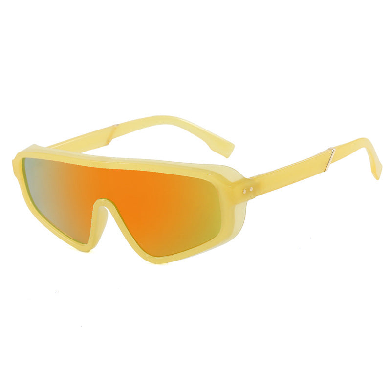 Dame Sports solbrille med stort synsfelt og UV-beskyttelse Luvikno