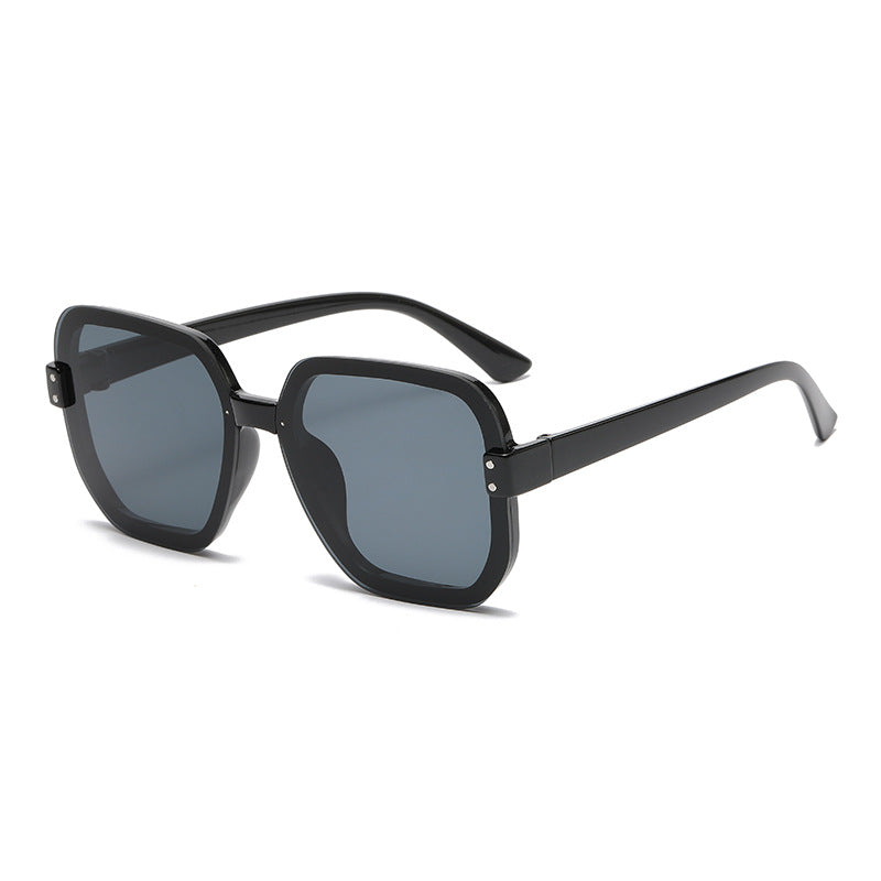 Kvinnenes trendy statement solbriller Luvikno