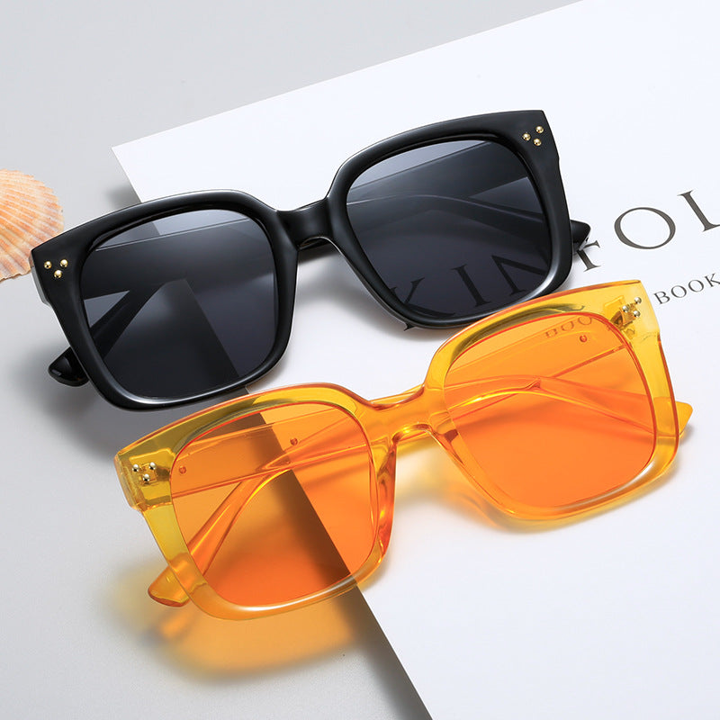 Dame firkantet solbrille med innovativ ramme og UV-beskyttelse Luvikno