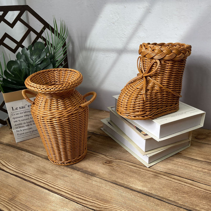 Dame dekorativ blomsterpotte i sko-design Luvikno