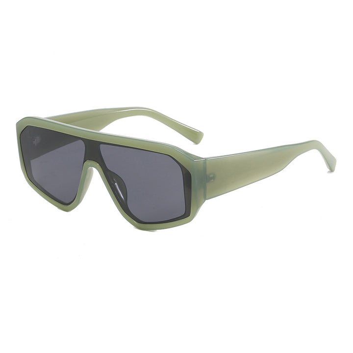 Dame oversized solbrille i moderne design med bred ramme Luvikno