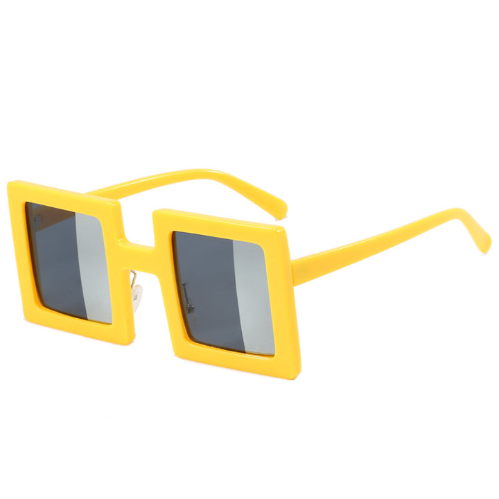 Dame kvadratisk solbrille med moderne design Luvikno