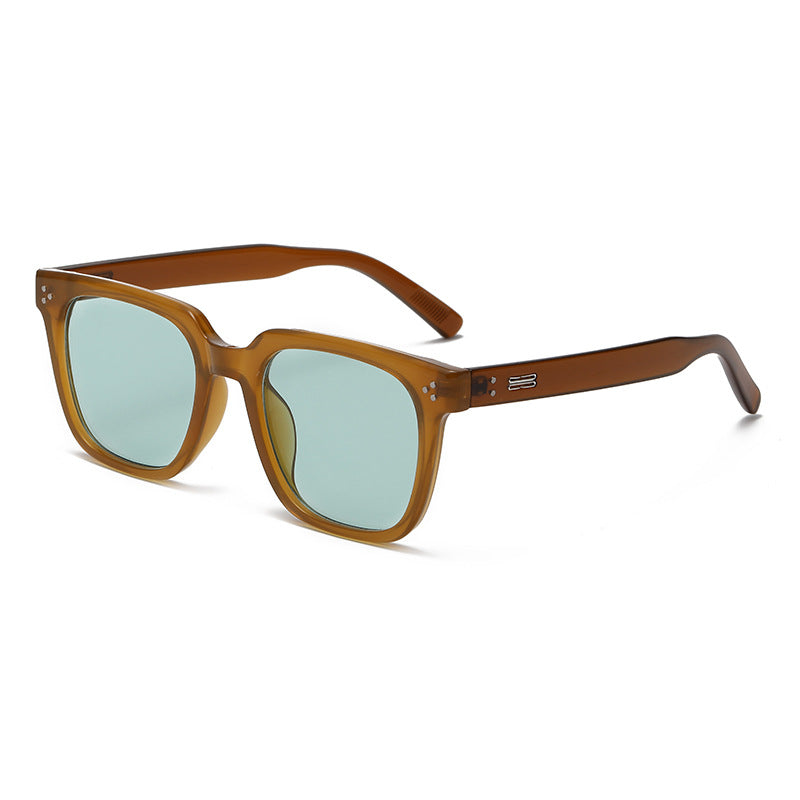 Dame solbrille i moderne kvadratdesign med polariserte linser Luvikno
