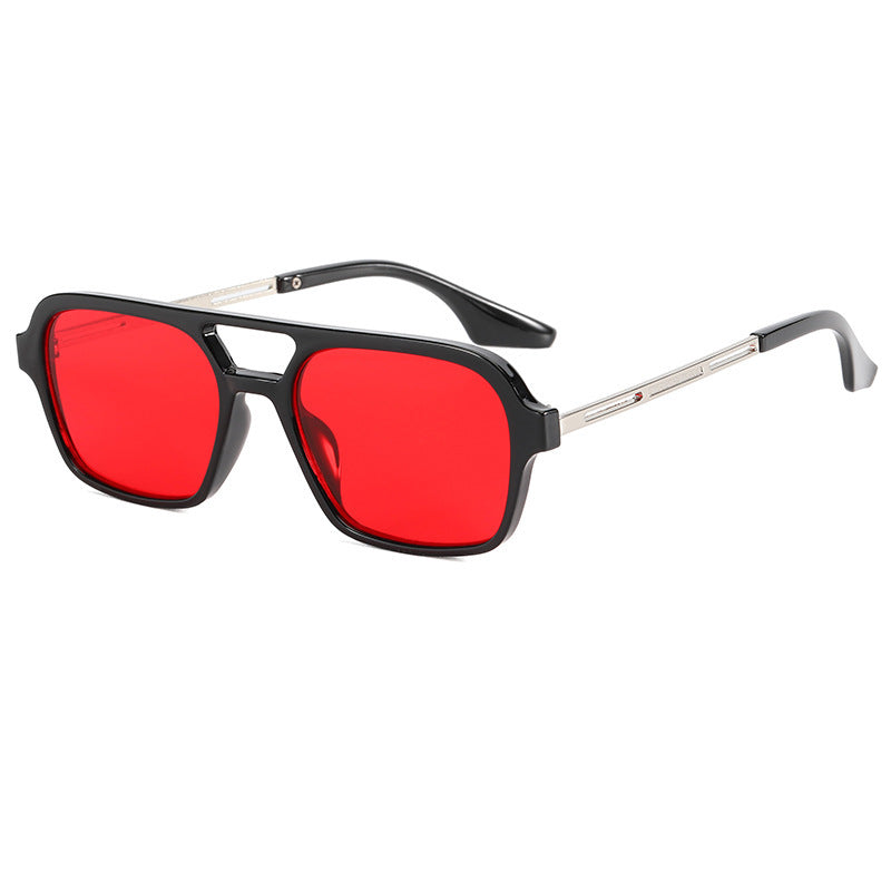 Dame designer solbriller med elegant transparent ramme og gule glass Luvikno