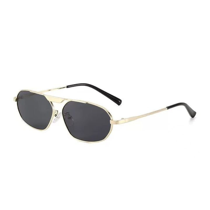 Dame moteriktig solbrille i elegant polygon-design Luvikno