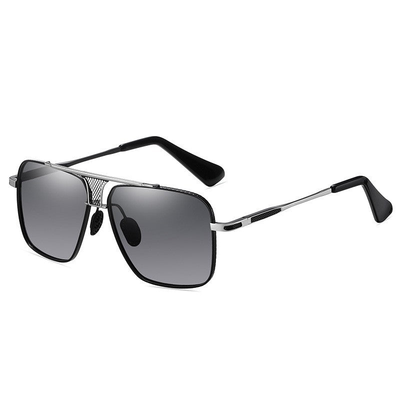 Dame Kvadratisk Solbrille med stilfull metallramme og høykvalitets UV-beskyttelse Luvikno