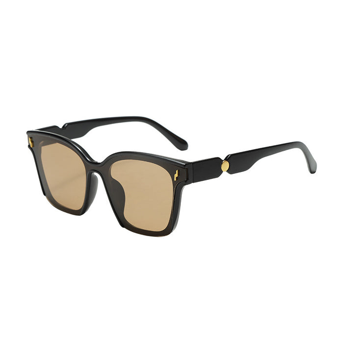 Dame Stilig solbrille med stilramme Luvikno