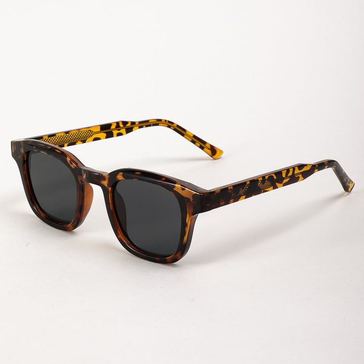 Dame solbrille i markant minimalistisk stil Luvikno