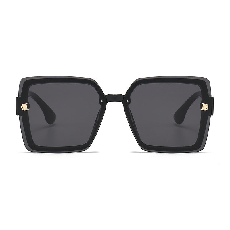 Dame moteriktig firkantet solbrille med robust ramme og UV-beskyttelse Luvikno