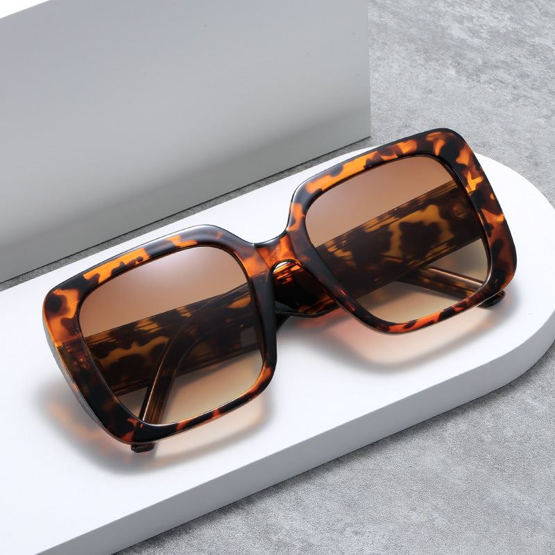 Dame moteriktig solbrille Luvikno