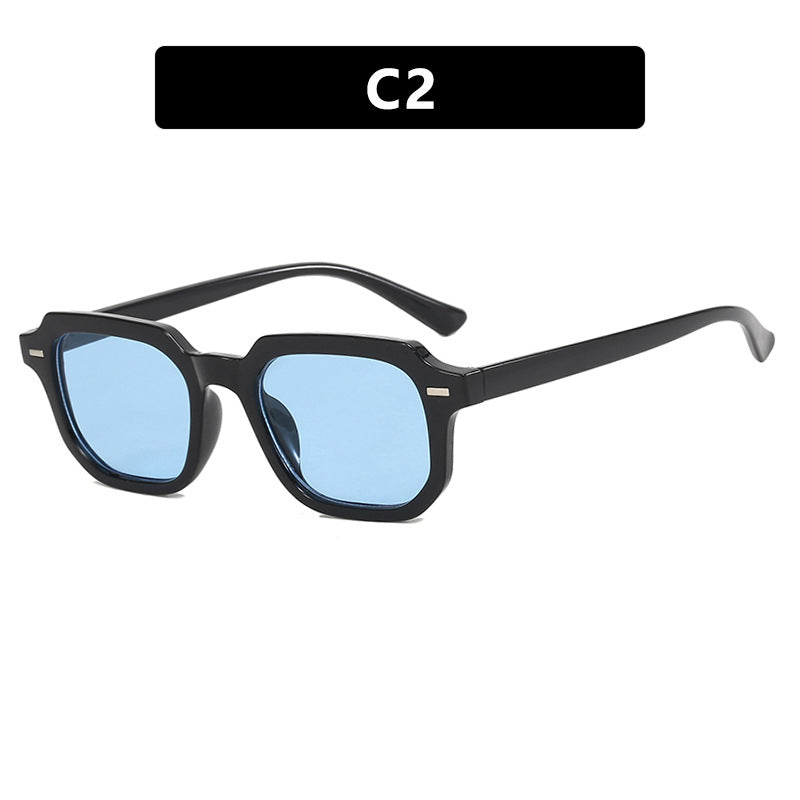 Dame kvadratisk solbrille med stilfull rammestruktur og UV-beskyttelse Luvikno