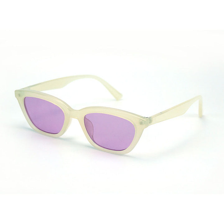 Damer Modische Cat-Eye Solbrille med elegant transparent ramme Luvikno