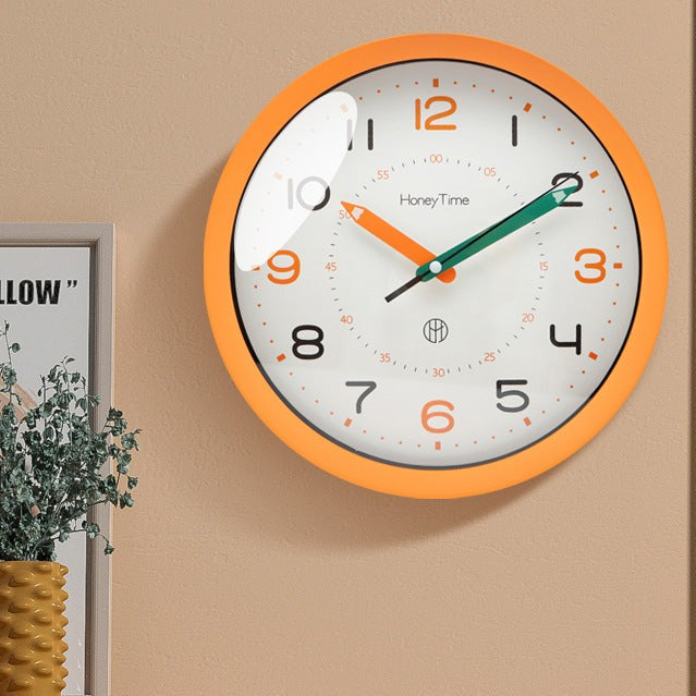 Luvikno | Silent Sweep - Stilig Silent Veggklokke for Barnerom
