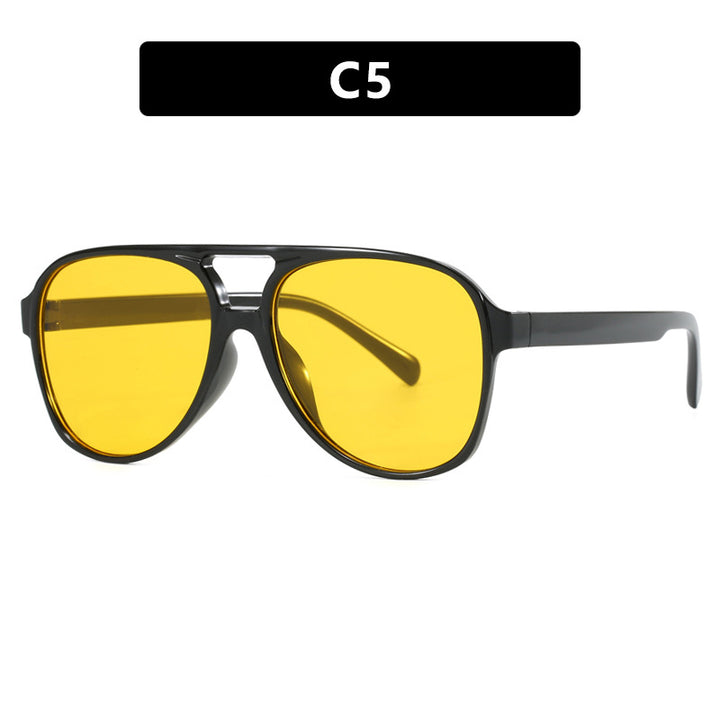 Damer oversized solbrille i sporty-elegant design Luvikno