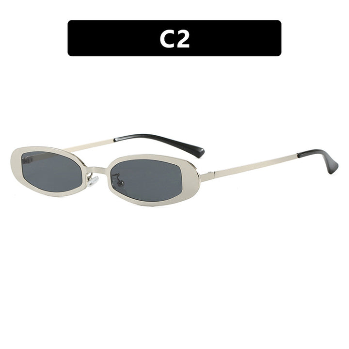 Dame moteriktig brille med elegant metallramme og fine aksenter Luvikno