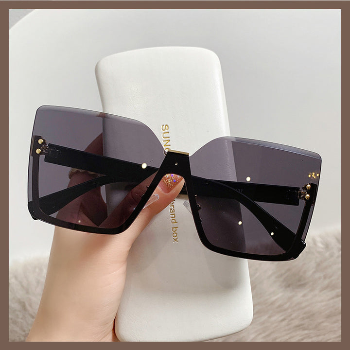 Dames oversized solbriller i moderne design med UV-beskyttelse Luvikno