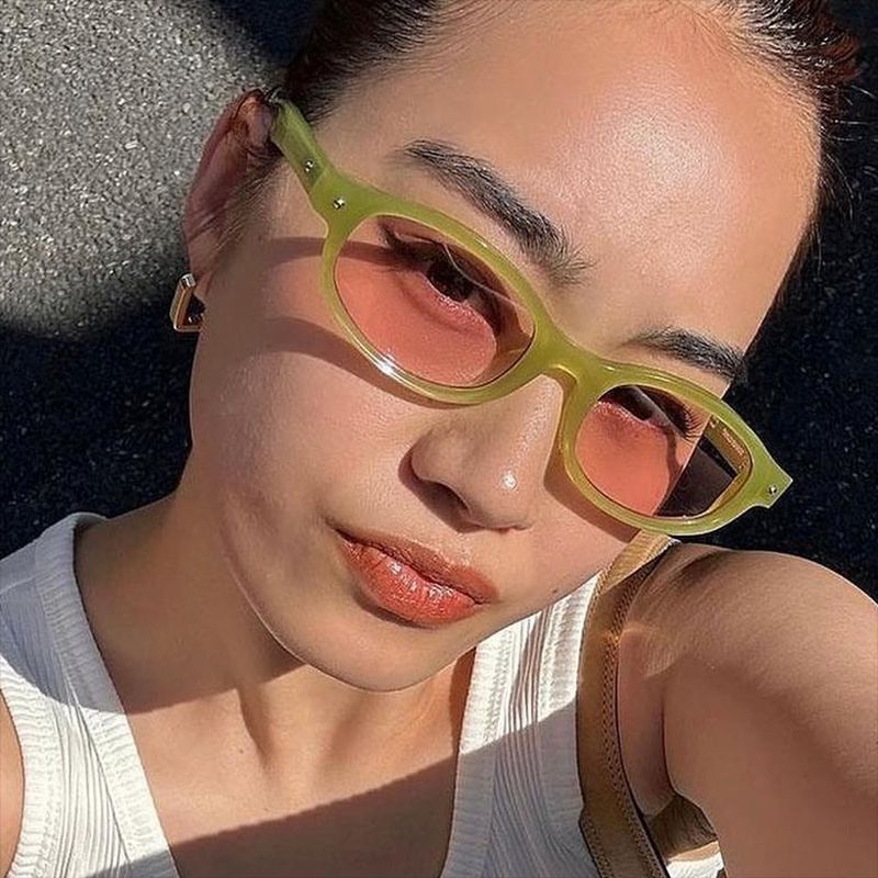 Dame Cat-Eye solbrille i elegant vintage-stil Luvikno