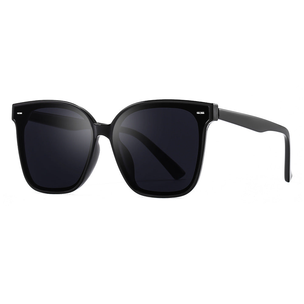 Dame solbrille i moderne geometrisk design Luvikno