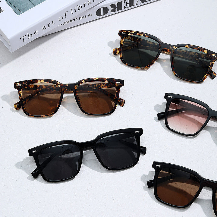 Dame quadratisk solbrille med elegant skilpadde-ramme Luvikno