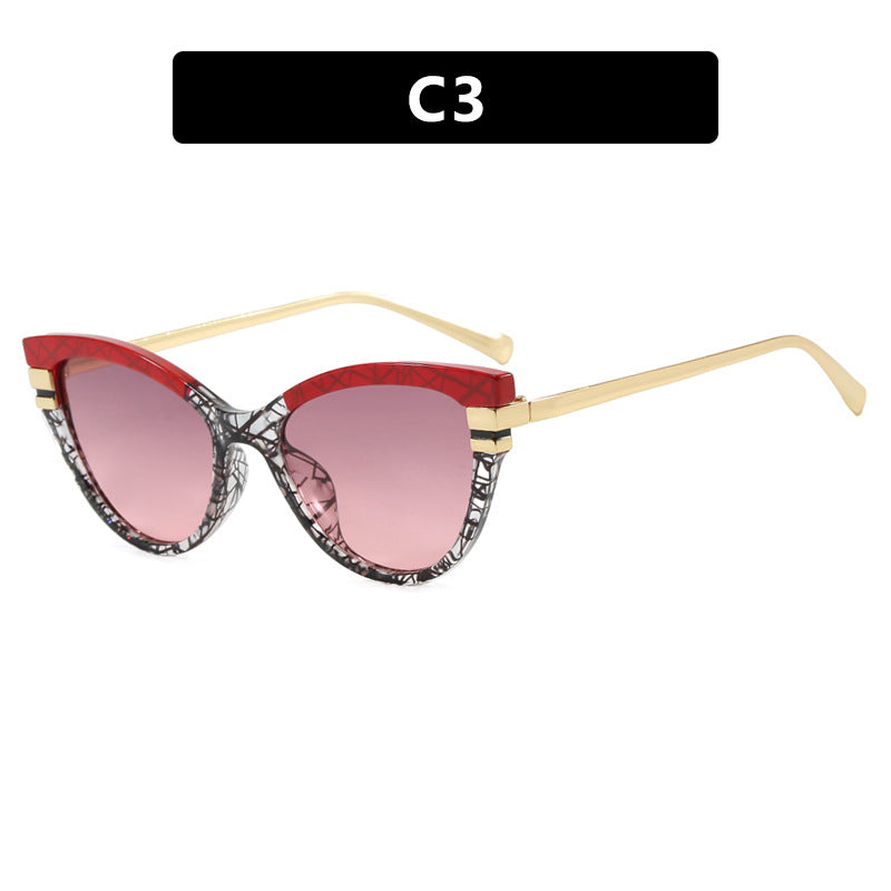 Damer Cat-Eye solbrille med elegante metallakenter Luvikno