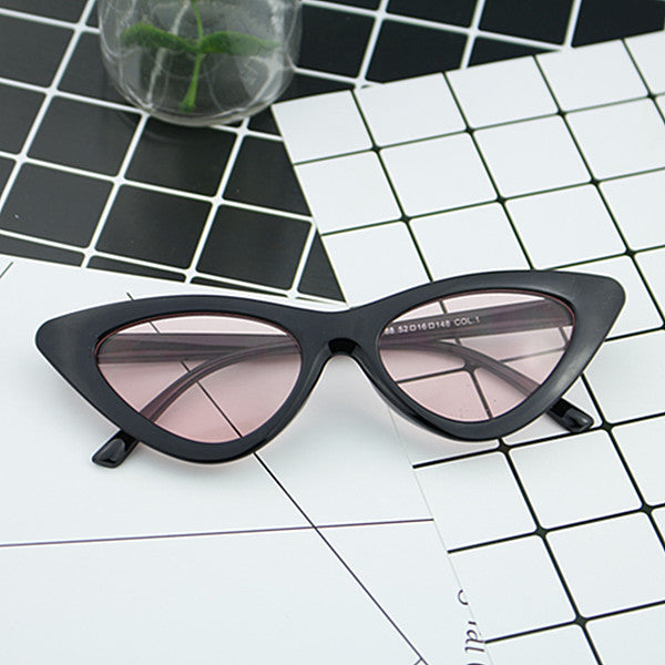 Dame Cat-Eye solbrille med elegant design og UV-beskyttelse Luvikno