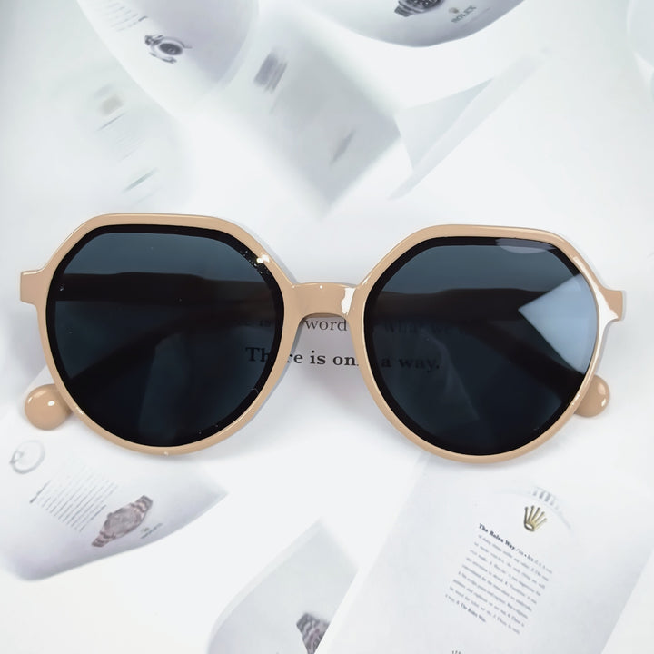 Dame Geometrisk solbrille med ekstravagant aksent Luvikno