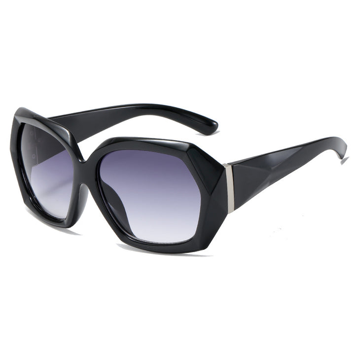 Dame Designer-solbrille i innovativ polygon-design Luvikno