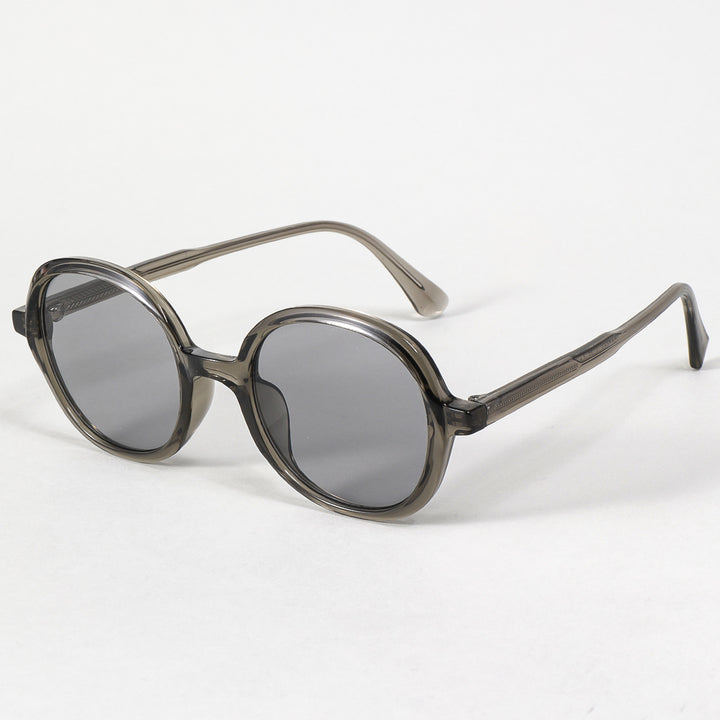 Dame moteriktig solbrille med robust og stilige rammer Luvikno