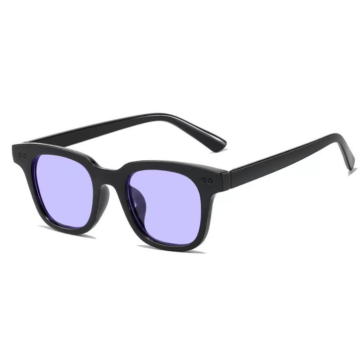Dame moteriktig retro-solbrille med robust plastramme Luvikno
