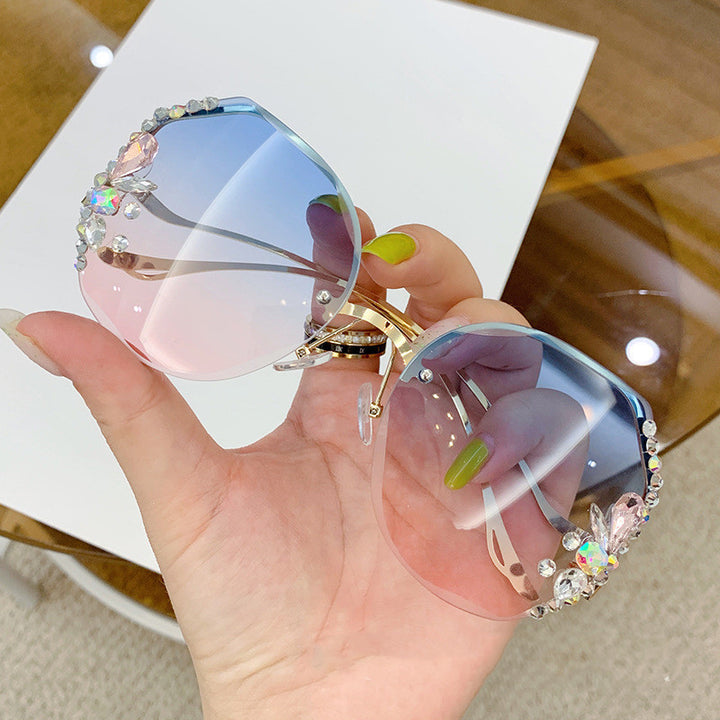 Dame oversized solbriller med dekorative steiner Luvikno