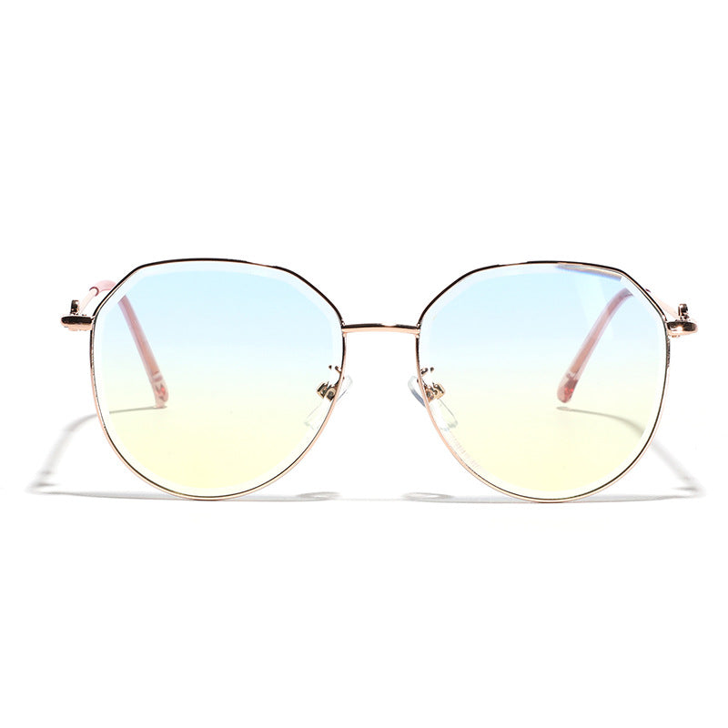 Dame geometrisk solbrille i elegant design Luvikno