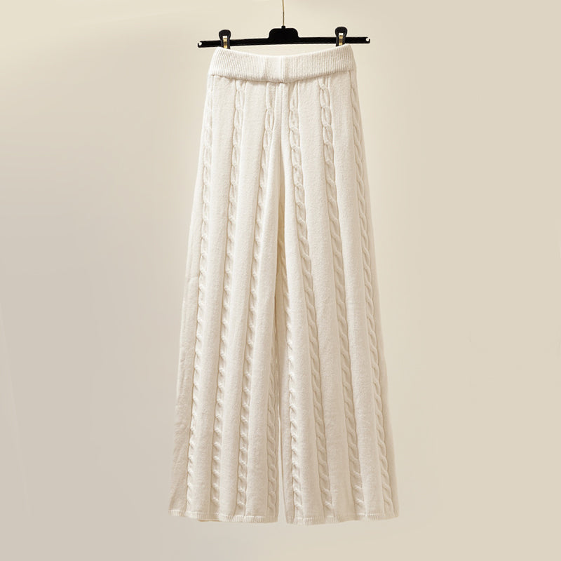 Luvik | Talvi Setti Naisille - Korkea Kaulus, Untuvatakki & Housut